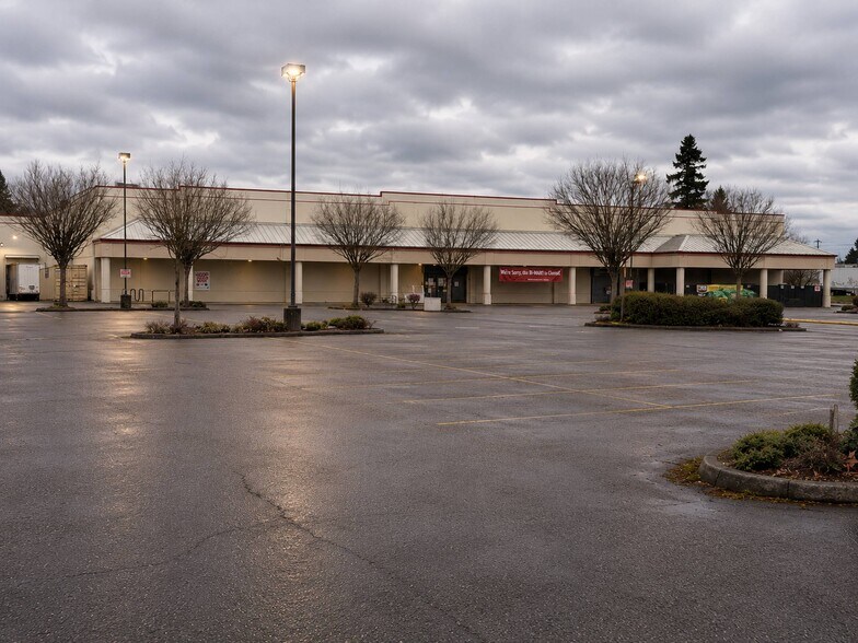 More Photos Of 2601 Falk Rd, Vancouver Freestanding For Lease