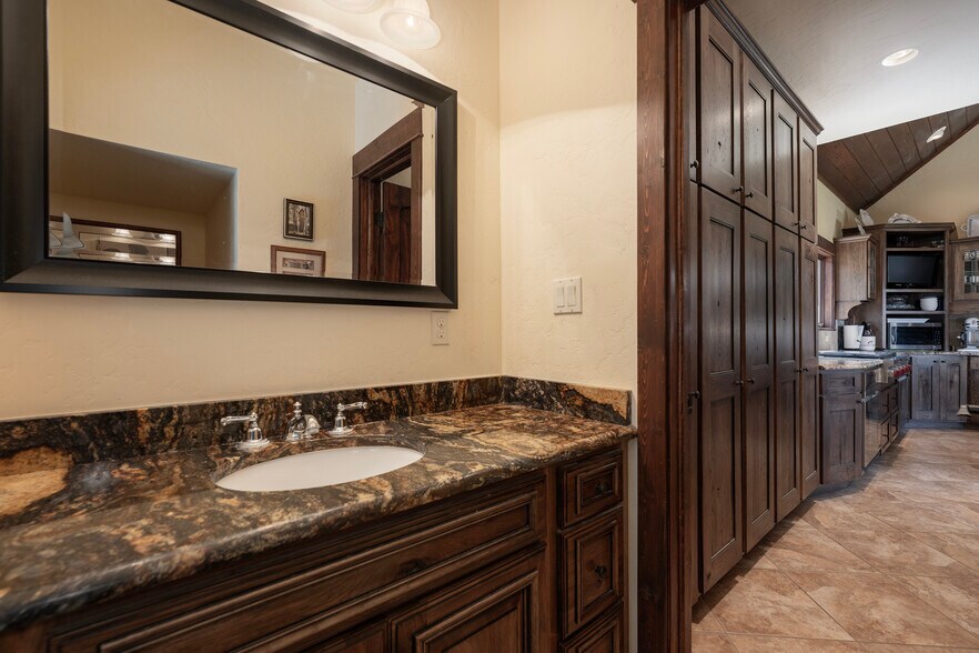 More Photos Of 3180 GCR 56, Granby Hotel For Sale