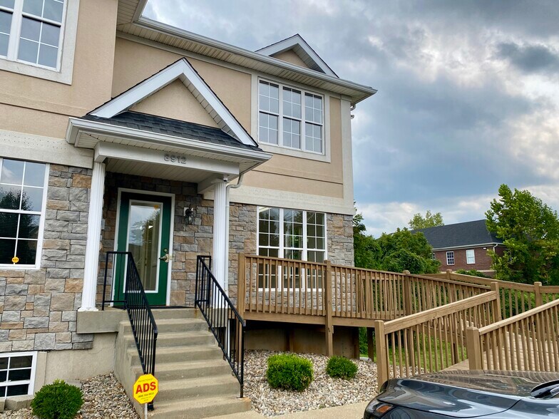 Primary Photo Of 8912 Stone Green Way, Louisville Office For Lease