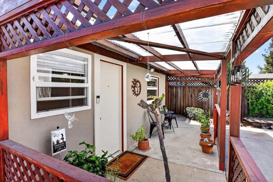 More Photos Of 20847 Chester St, Castro Valley Multifamily For Sale