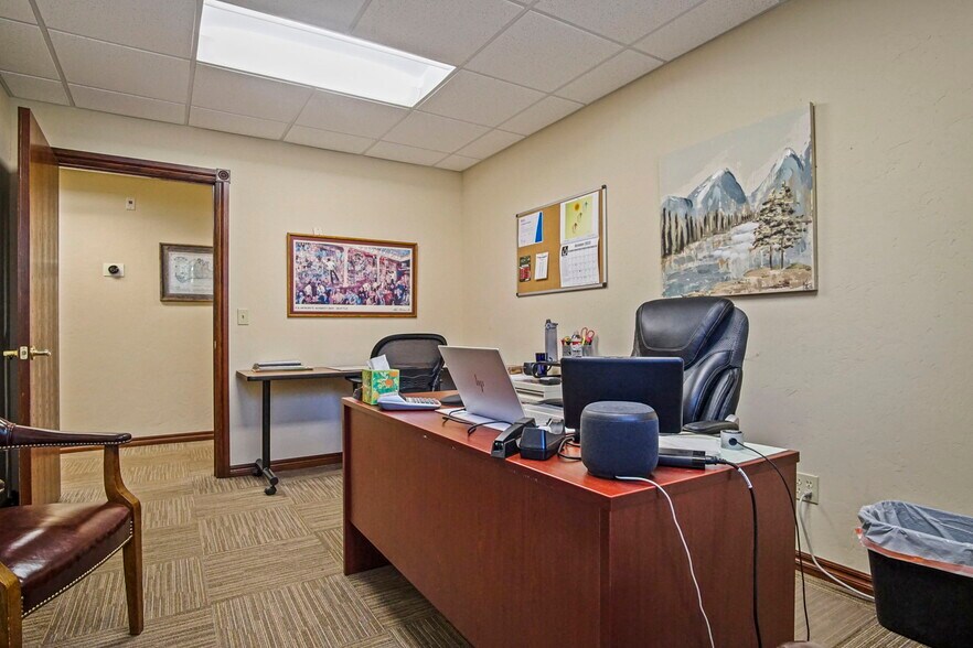 More Photos Of 1006 24th Ave NW, Norman Office For Sale