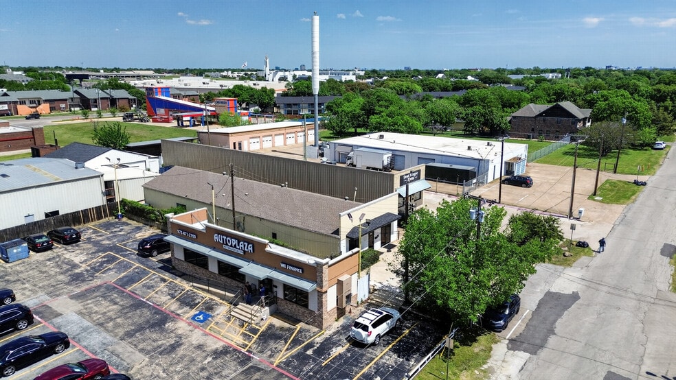More Photos Of 3413 Herring Ave, Irving Funeral Home For Lease