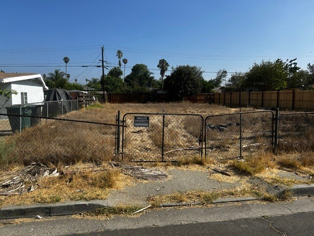 More Photos Of 5545 Norman Way, Riverside Land For Sale