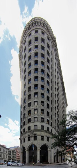 More Photos Of 76 Westminster St, Providence Office For Lease