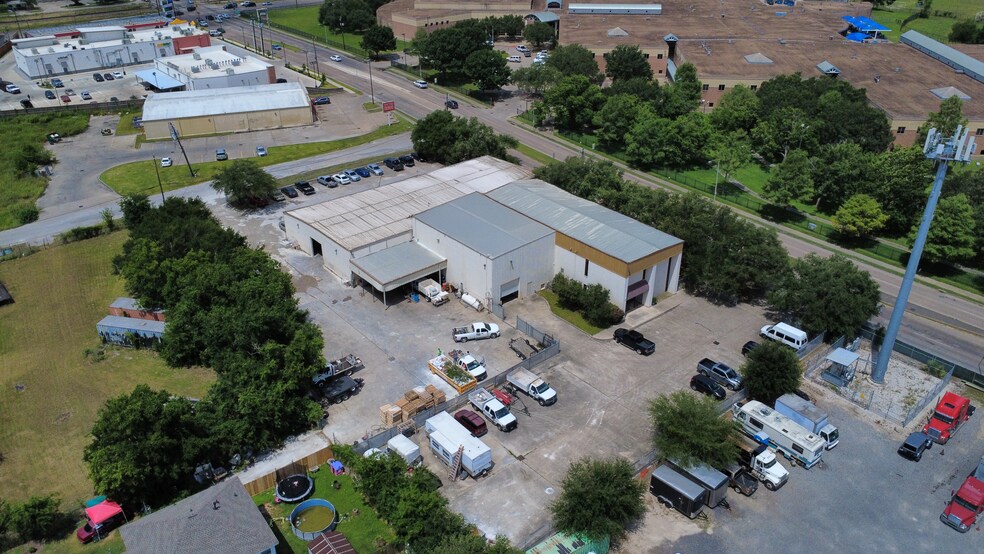 Primary Photo Of 8600 Howard Dr, Houston Industrial For Sale