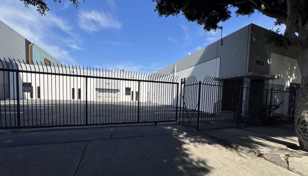 Primary Photo Of 1609-1611 E 15th St, Los Angeles Warehouse For Sale