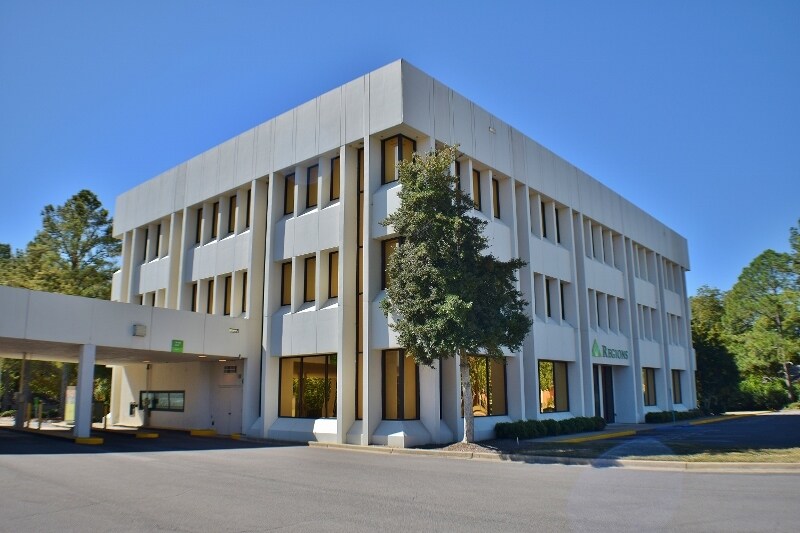 More Photos Of 510 E Laurel St, Scottsboro Loft Creative Space For Lease