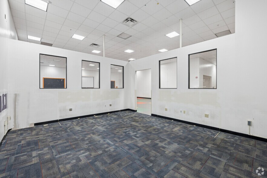 More Photos Of 5312 SW 6th Pl, Ocala Office For Lease