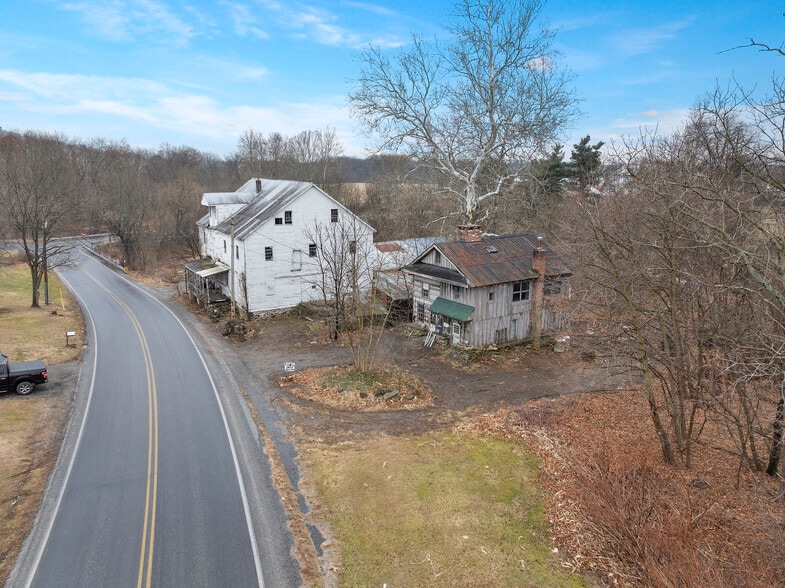 More Photos Of 624 Center Mills Rd, Aspers Specialty For Sale