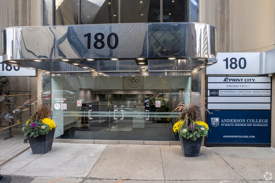 More Photos Of 180 Bloor St W, Toronto Office Residential For Lease