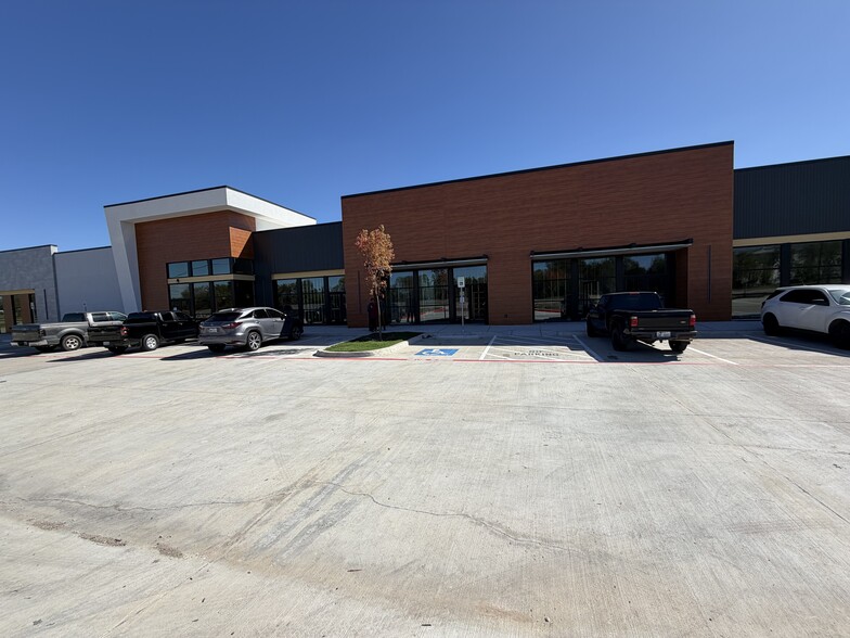 More Photos Of 7200 State Highway 78, Sachse Storefront For Lease