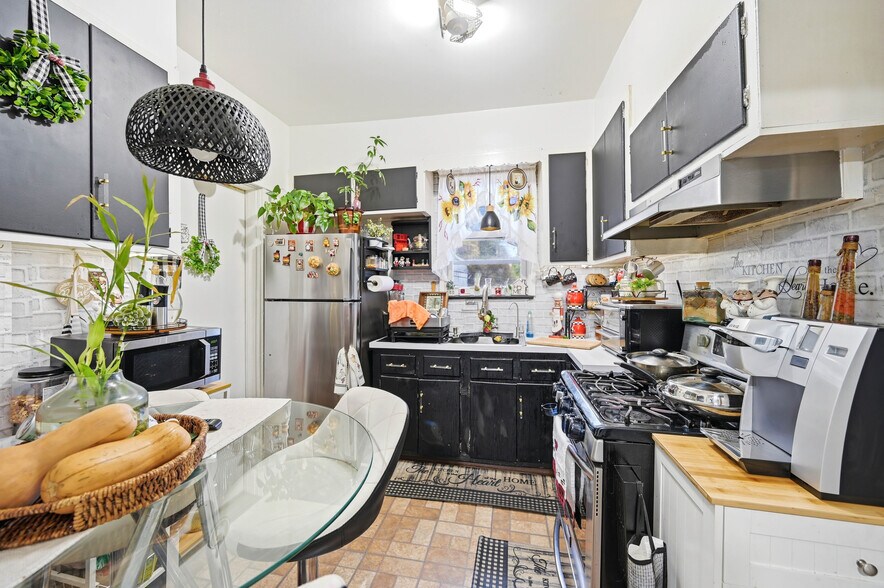 More Photos Of 775 Nepperhan Ave, Yonkers Multifamily For Sale