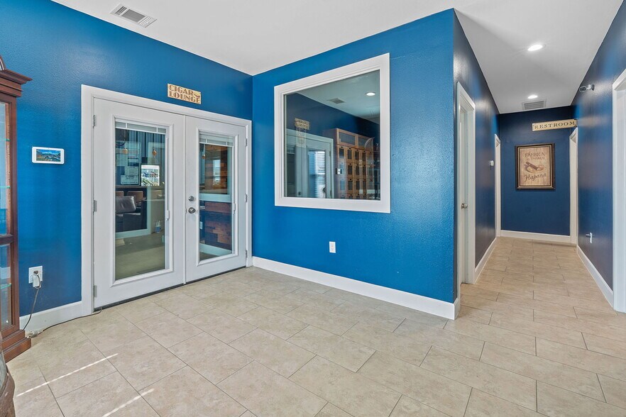 More Photos Of 12507 Pauls Valley Rd, Austin Unknown For Lease