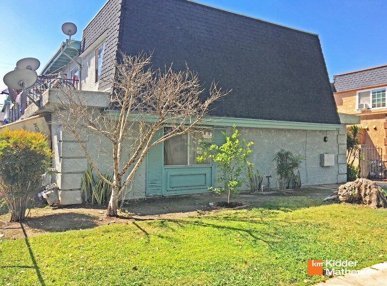 More Photos Of 1010 E Broadway, Anaheim Apartments For Sale