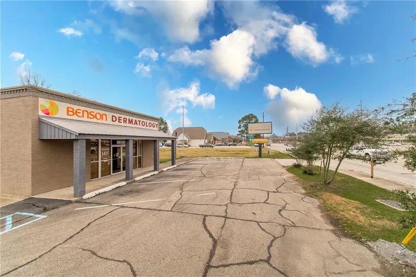 More Photos Of 29799 Walker Rd S, Walker Medical For Lease