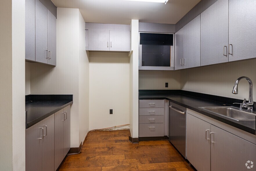 Photo of Ll Floor Ste 50