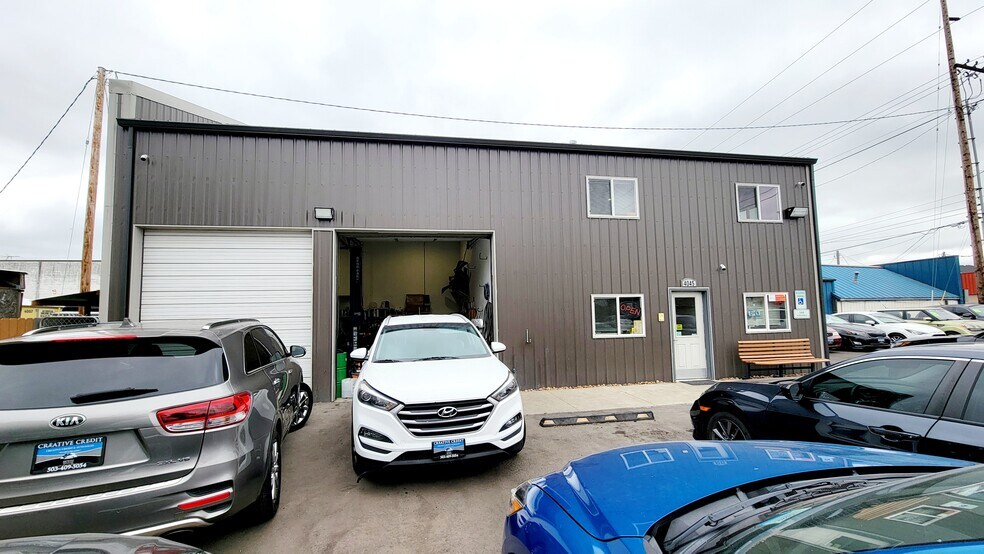 More Photos Of 4045 State St, Salem Auto Dealership For Sale