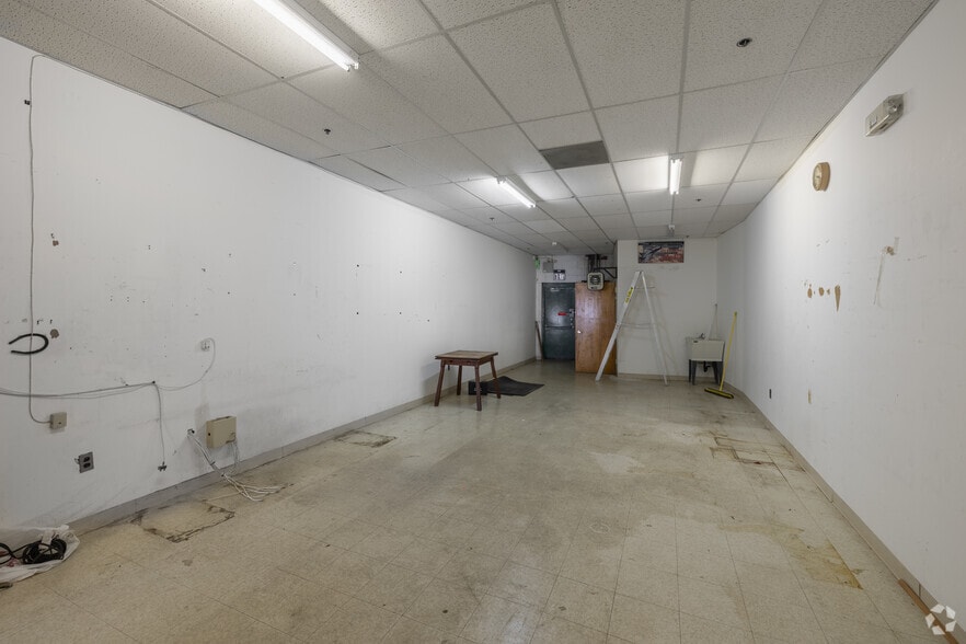 More Photos Of 3391 State Route 27, Franklin Park Storefront For Lease