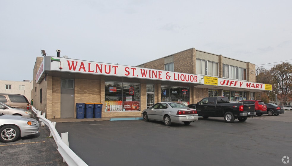 More Photos Of 150 Washburn St, Lockport Freestanding For Sale