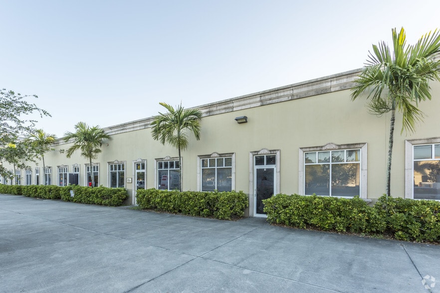More Photos Of 28631 N Diesel Dr, Bonita Springs Light Manufacturing For Lease