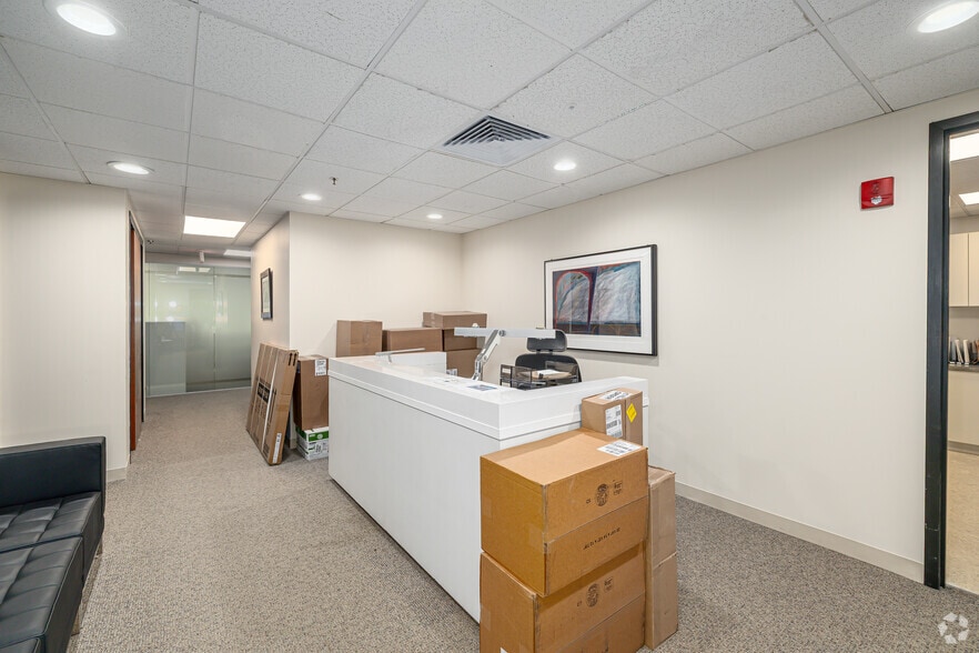 More Photos Of 200 Connecticut Ave, Norwalk Office For Lease