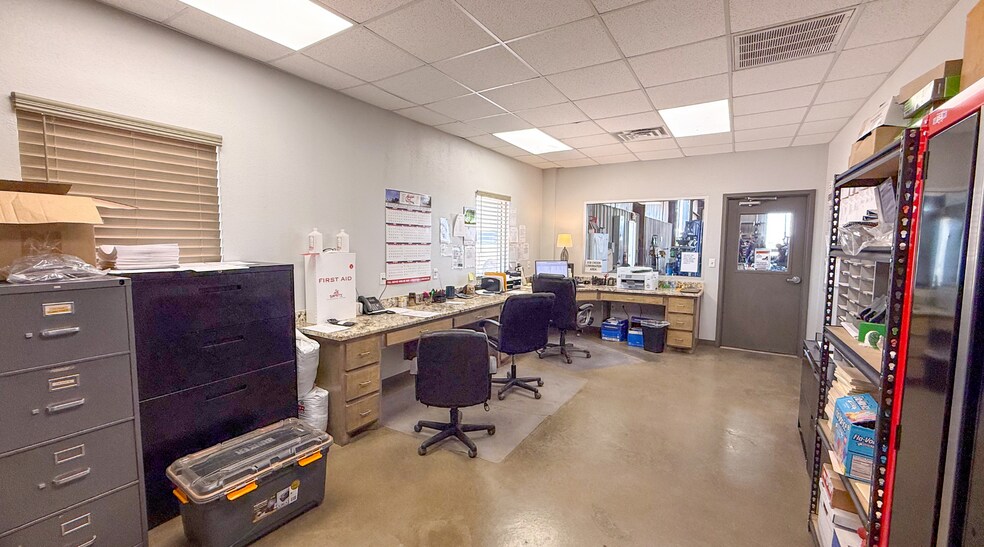 More Photos Of 8916 W County 139 rd, Midland Industrial For Lease