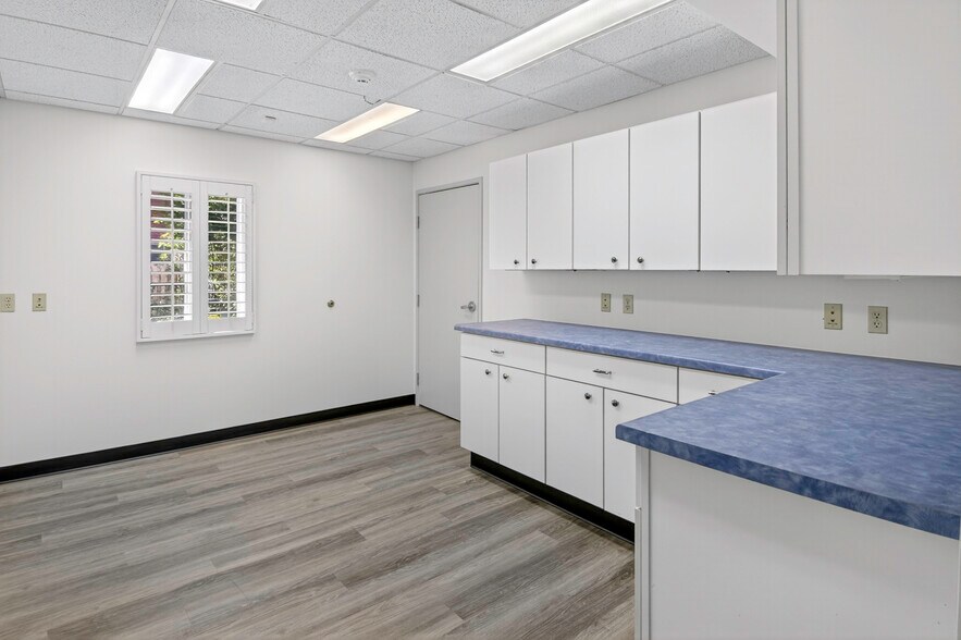 More Photos Of 1745 Lafayette St, Denver Medical For Sale