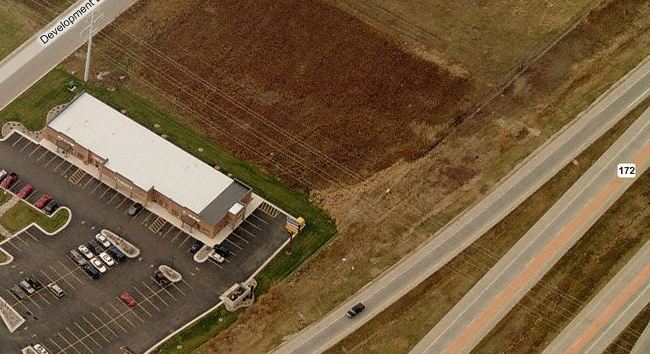 More Photos Of 2625 Development Dr, Green Bay Storefront Retail Office For Lease