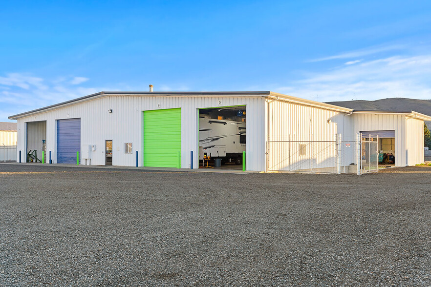 More Photos Of 1220 Industrial Way, Union Gap Warehouse For Lease