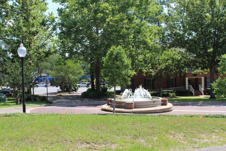More Photos Of 2807 Remington Green Cir, Tallahassee Office For Lease