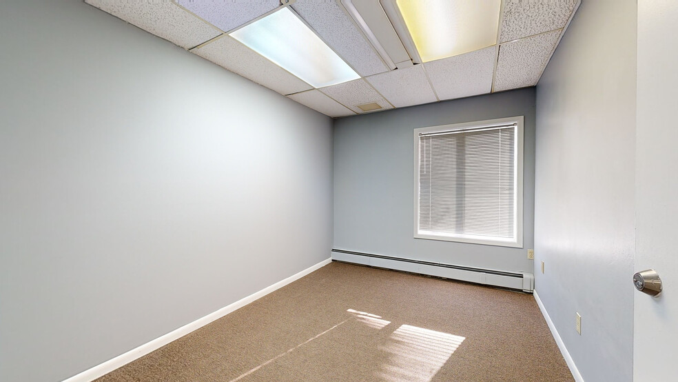 Primary Photo Of 25701 N Lakeland Blvd, Cleveland Office For Lease