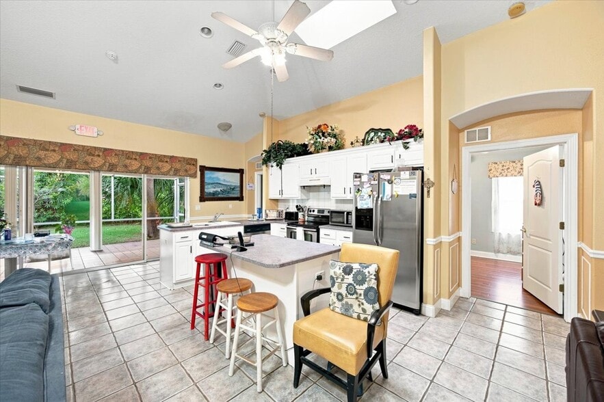 More Photos Of 6 Bed Operational ALF For Sale, Palm Coast Assisted Living For Sale
