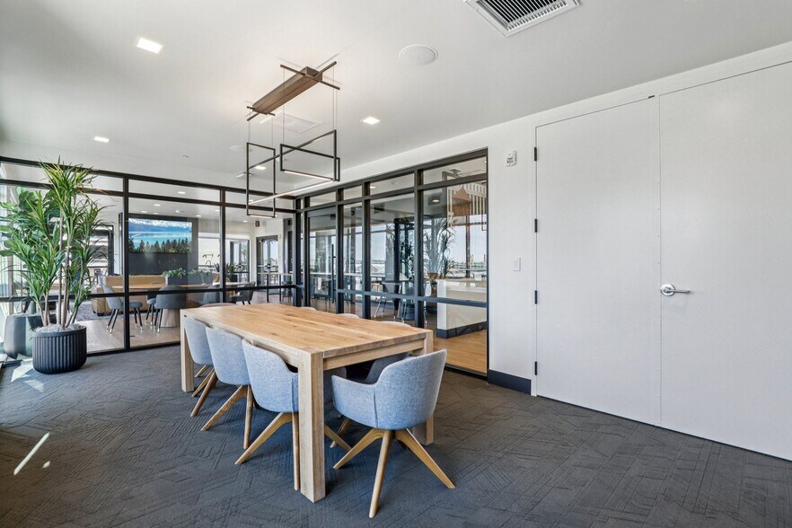 More Photos Of 251 6th St, Sacramento Apartments For Lease