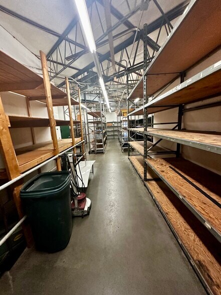 More Photos Of 3602 Grape Rd, Mishawaka Storefront For Lease