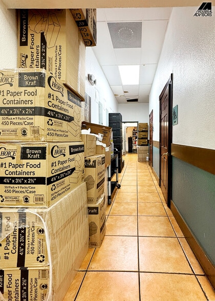 More Photos Of 4960 NW 165th St, Miami Warehouse For Sale