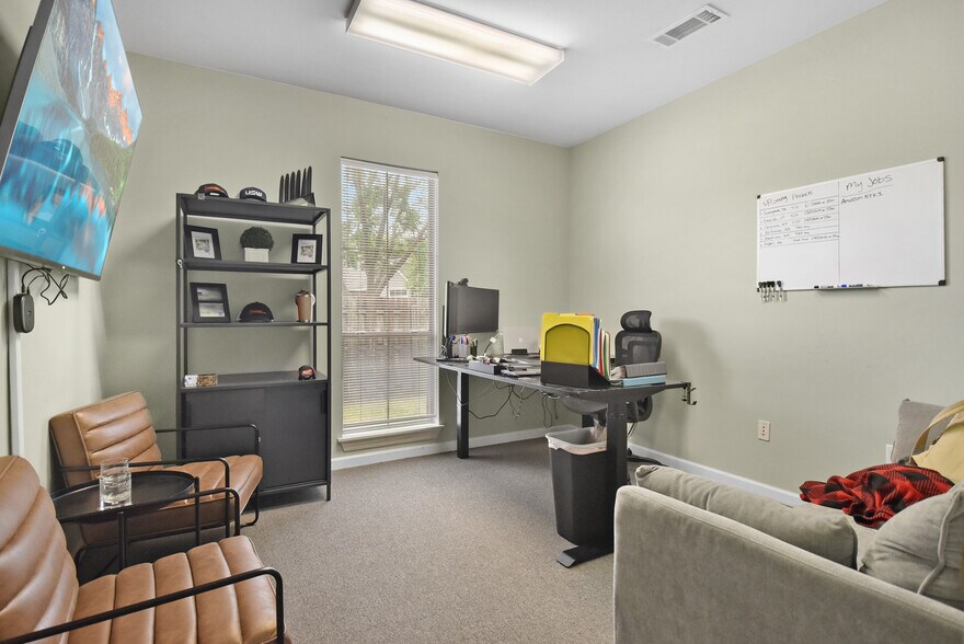 More Photos Of 38089 Post Office Rd, Prairieville Office For Lease