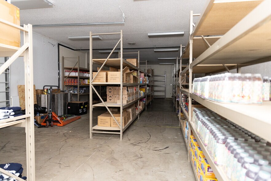 More Photos Of 493 Bev Rd, Youngstown Warehouse For Sale