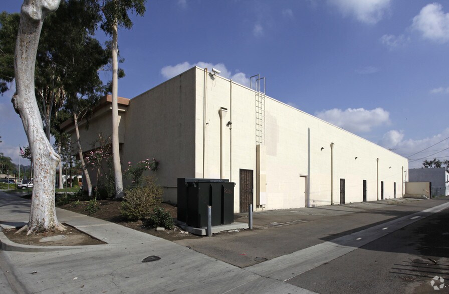 More Photos Of 420-432 W La Habra Blvd, La Habra Unknown For Sale