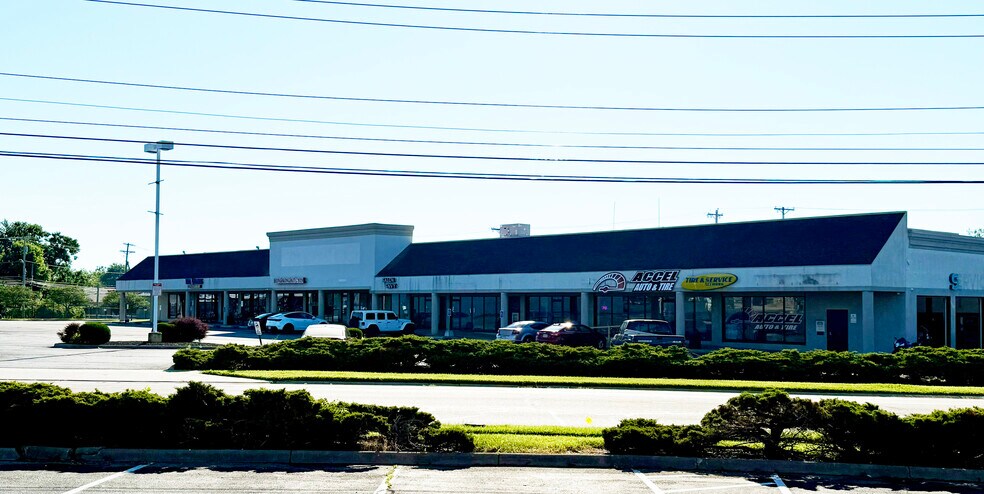 Primary Photo Of 14-26 S Tippecanoe Dr, Tipp City Unknown For Lease