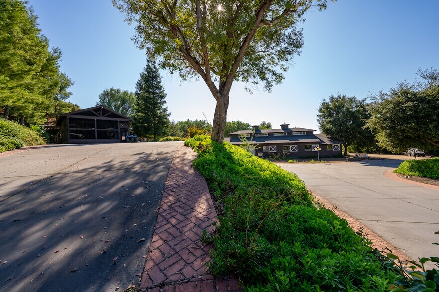 More Photos Of 38831 Pauba Rd, Temecula Land For Sale