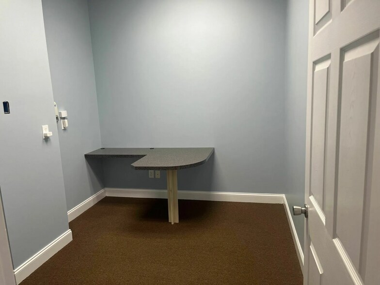More Photos Of 7559 Kayne Blvd, Columbus Freestanding For Lease