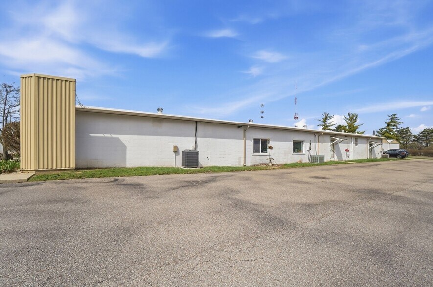 More Photos Of 770 Reading Rd, Mason Office For Sale