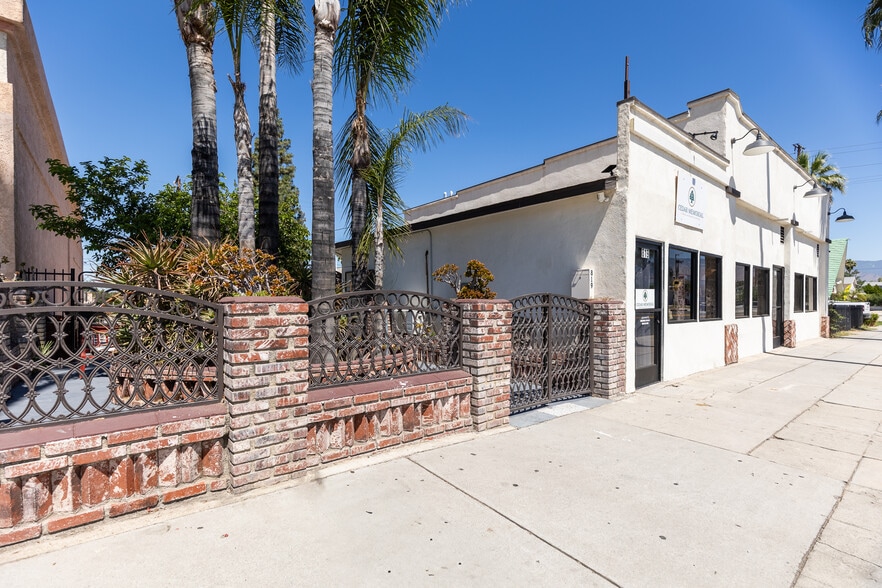 More Photos Of 819-821 Orange St, Redlands General Retail For Sale