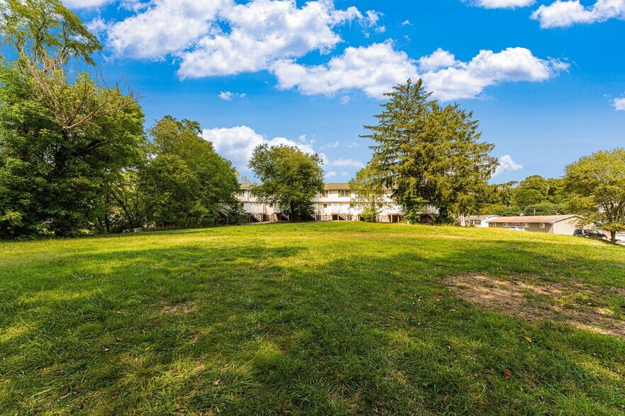 More Photos Of TBD Pineview Dr, Morgantown Land For Sale