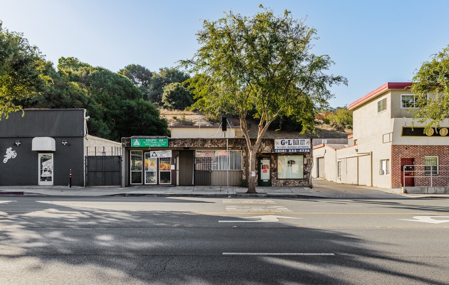 More Photos Of 4022 San Pablo Dam Rd, El Sobrante Storefront Retail Residential For Sale