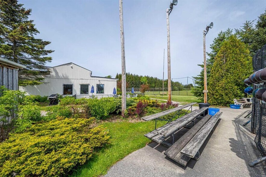 More Photos Of 4904 County Rd 90, Barrie Land For Sale