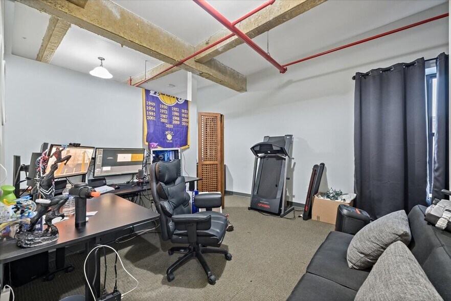 More Photos Of 128 N 8th St, Allentown Warehouse For Sale