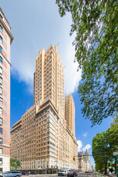 More Photos Of 115 Central Park W, New York Apartments For Lease