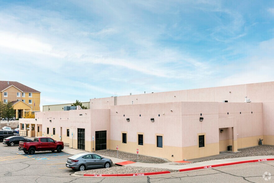 More Photos Of 3041 University Blvd SE, Albuquerque Industrial For Sale