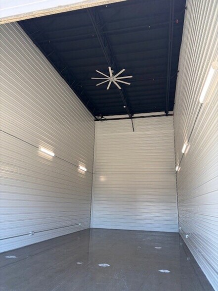 More Photos Of 1055 Soscol Ferry Rd, Napa Warehouse For Sale